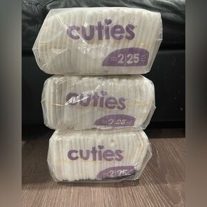 Cuties Skin Smart, Absorbent & Hypoallergenic Diapers Size 2